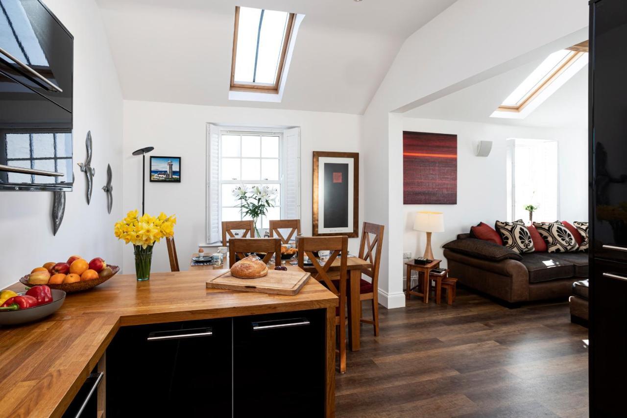 Finest Retreats - Lighthouse Cottage Rampside 외부 사진