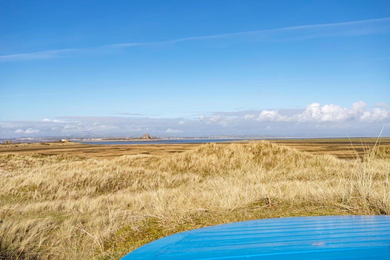 Finest Retreats - Lighthouse Cottage Rampside 외부 사진